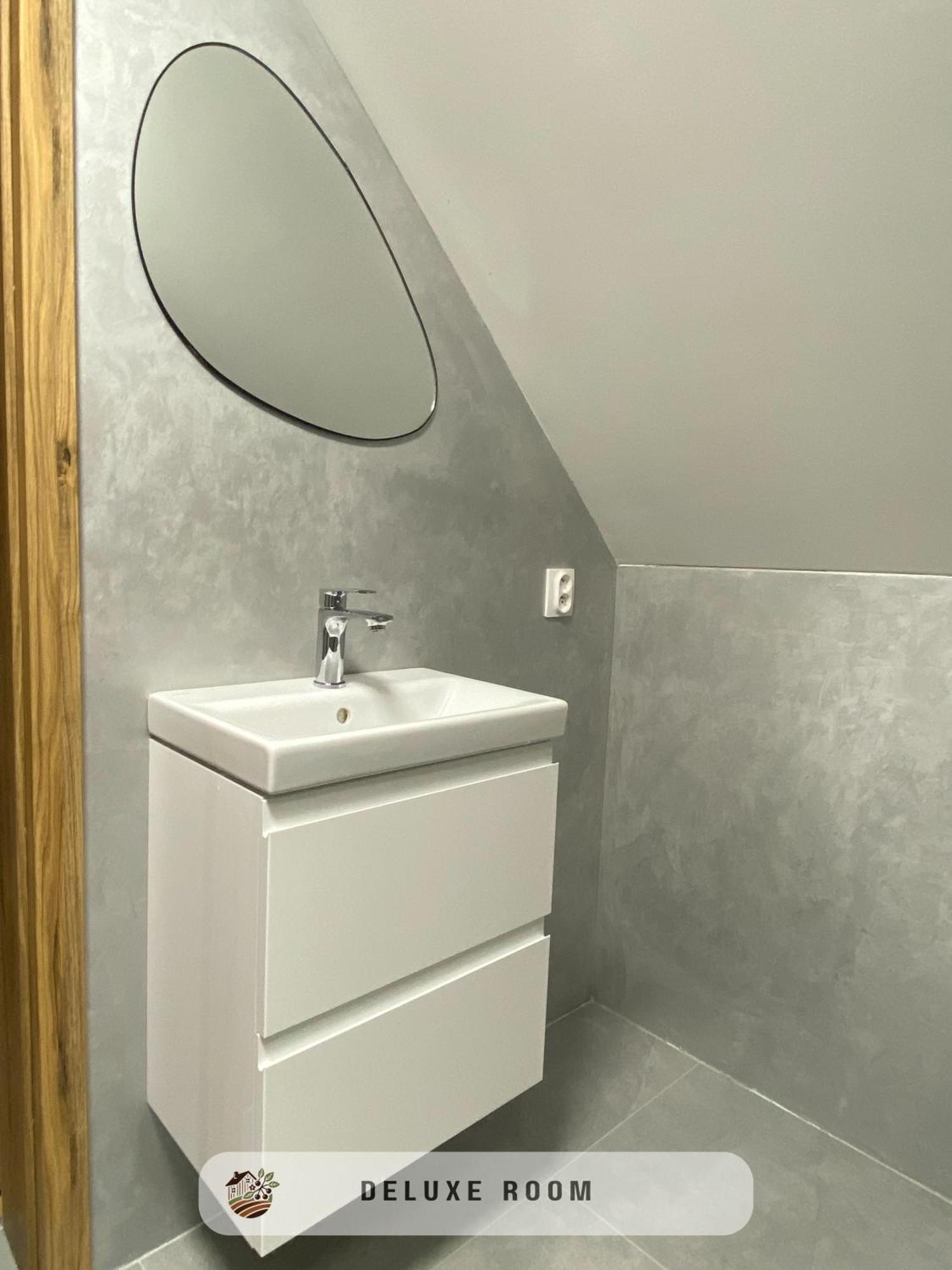 Apartmanovy Dom Visnove Exteriér fotografie