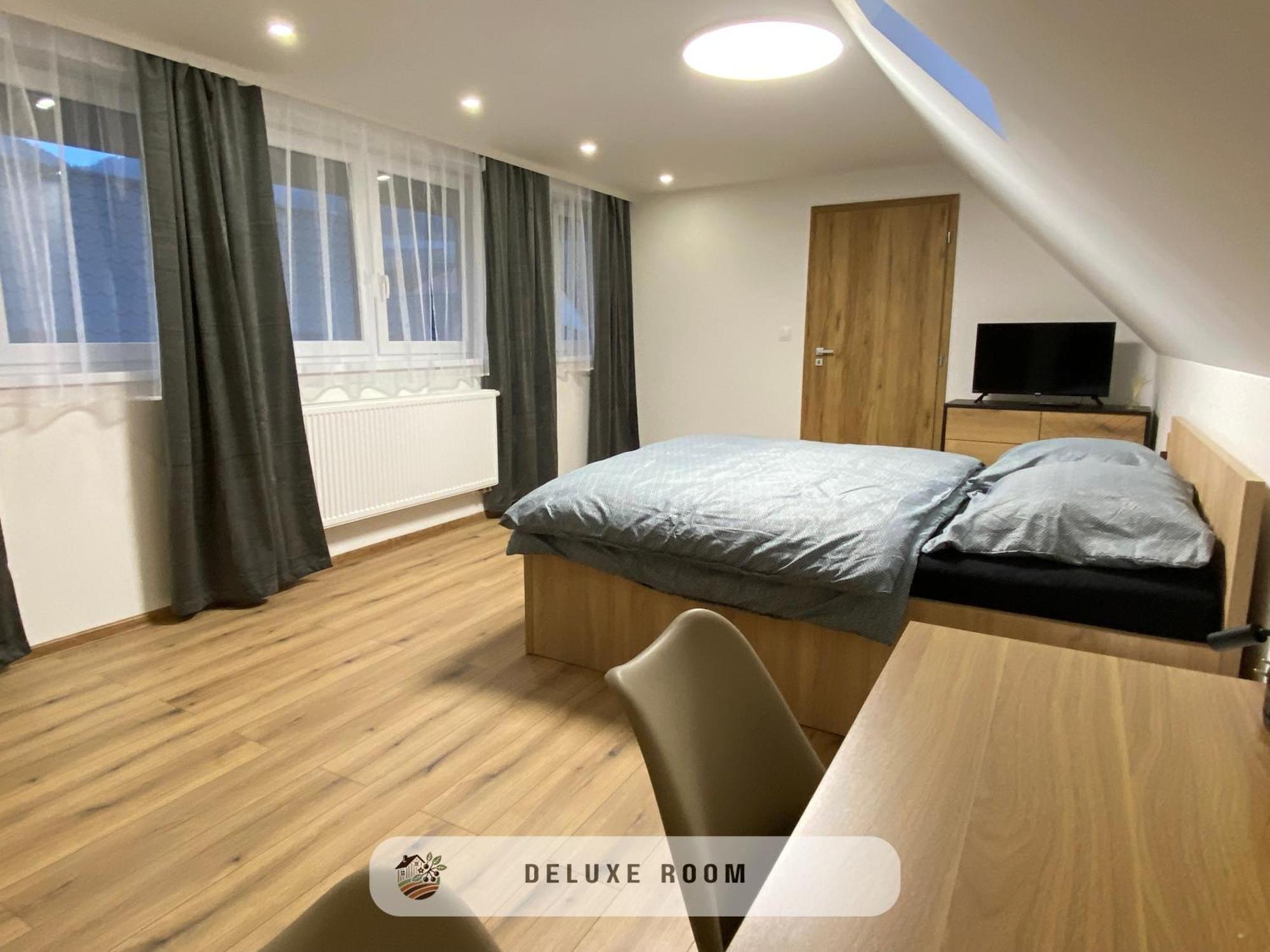 Apartmanovy Dom Visnove Exteriér fotografie