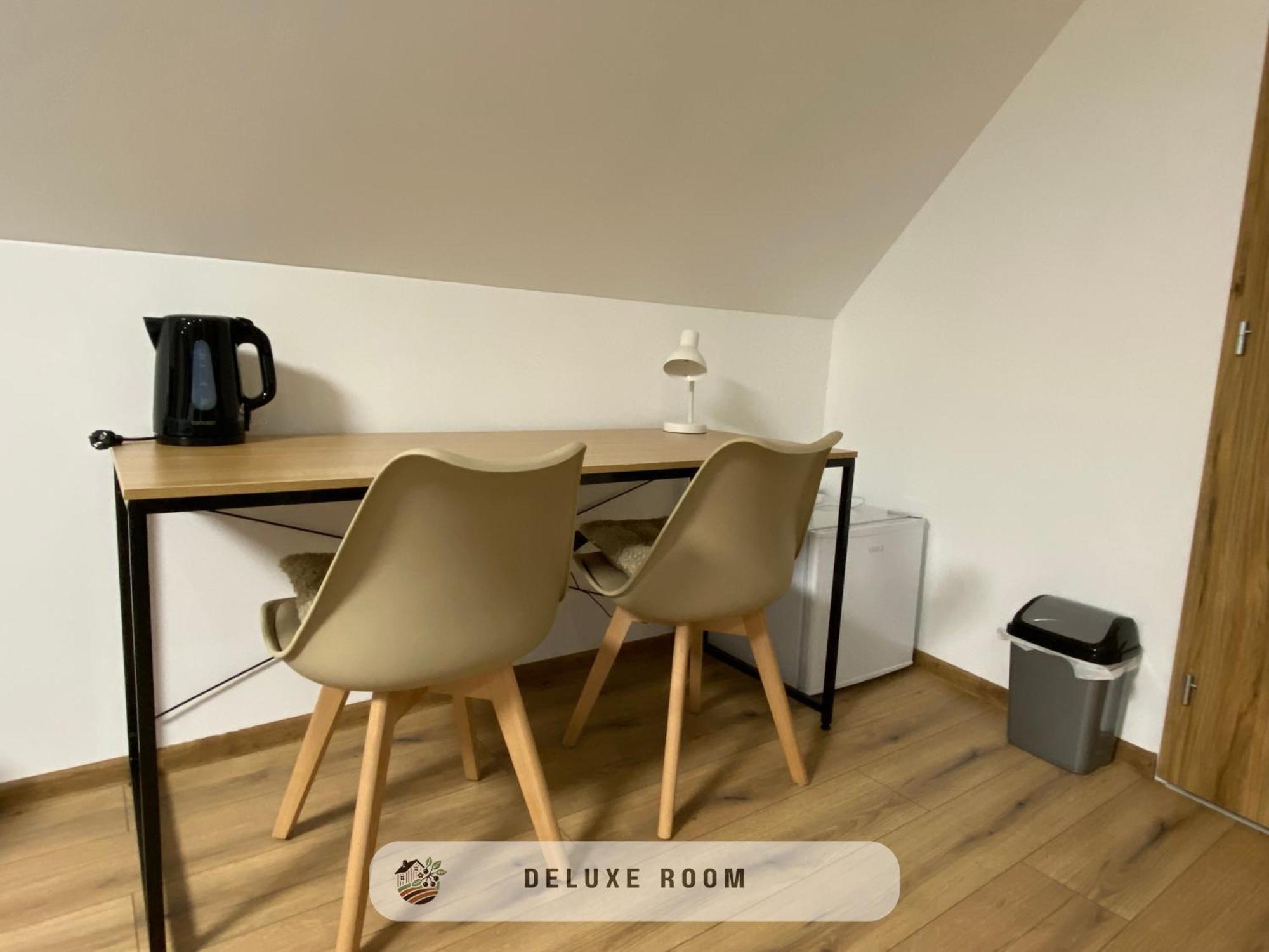 Apartmanovy Dom Visnove Exteriér fotografie