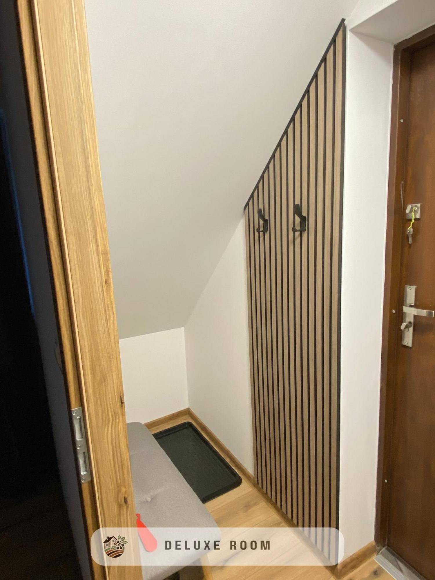 Apartmanovy Dom Visnove Exteriér fotografie