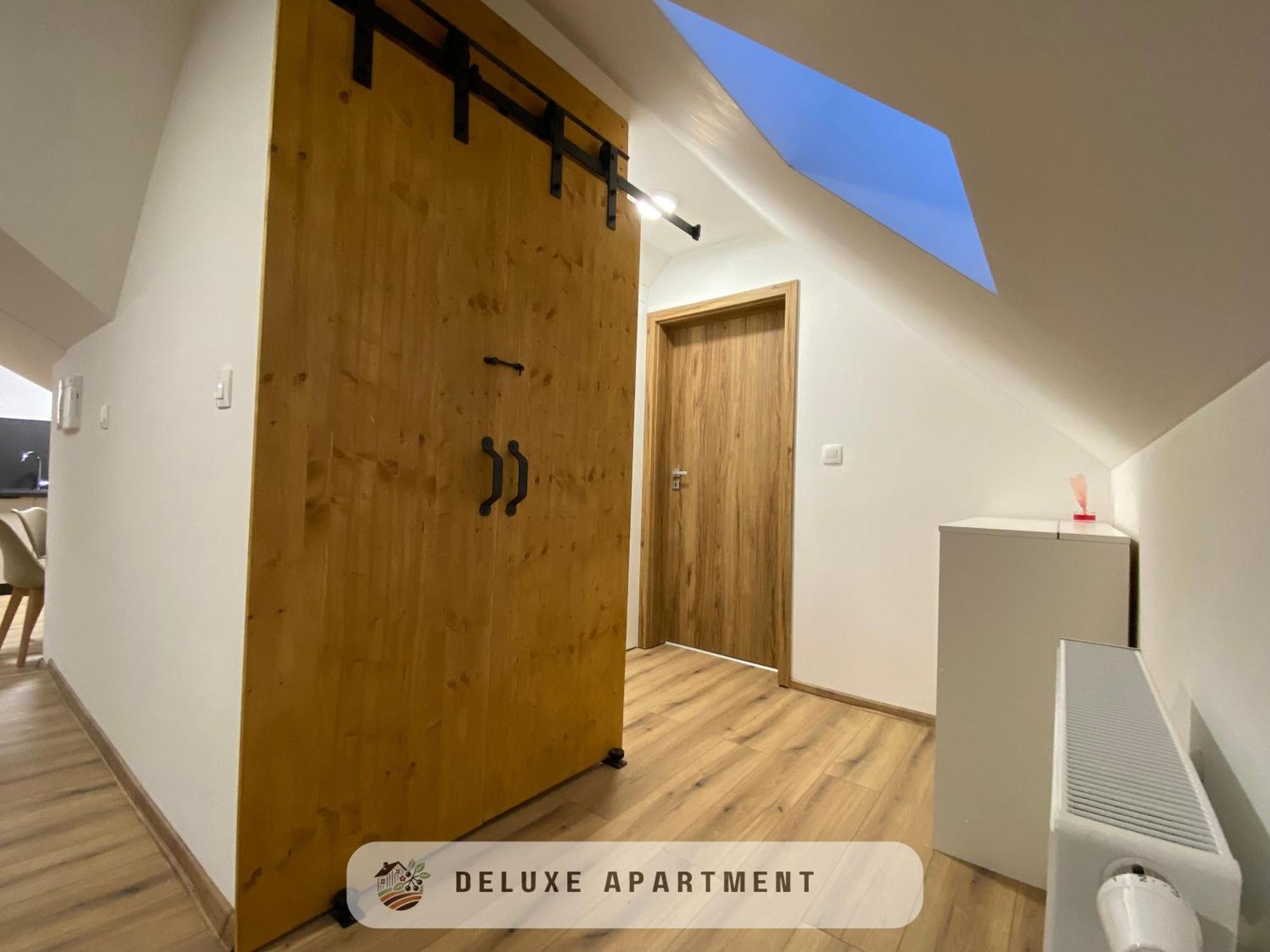 Apartmanovy Dom Visnove Exteriér fotografie
